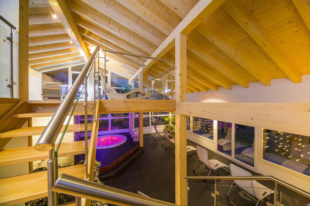 Wellness- Und Schneesporthotel Christiania Saas-Almagell Dış mekan fotoğraf
