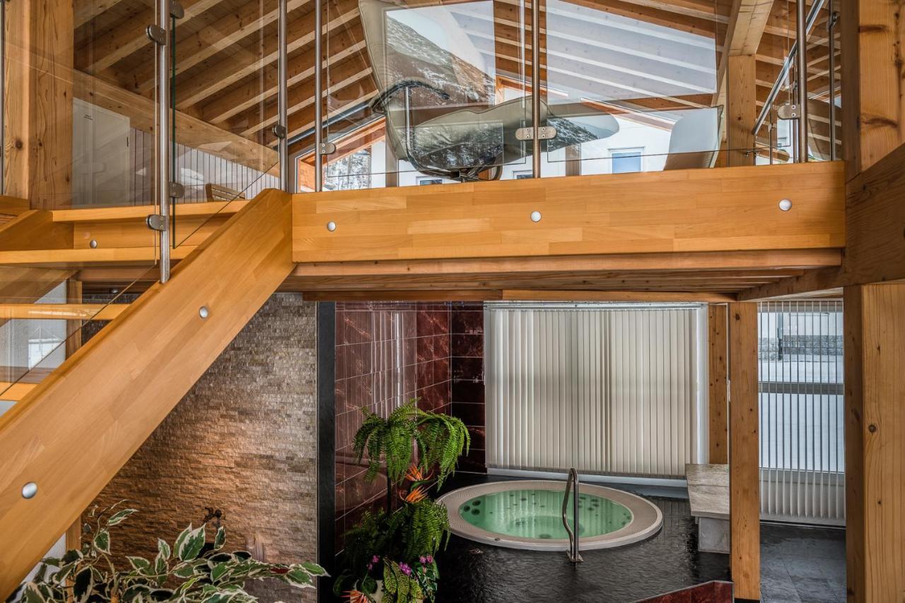 Wellness- Und Schneesporthotel Christiania Saas-Almagell Dış mekan fotoğraf
