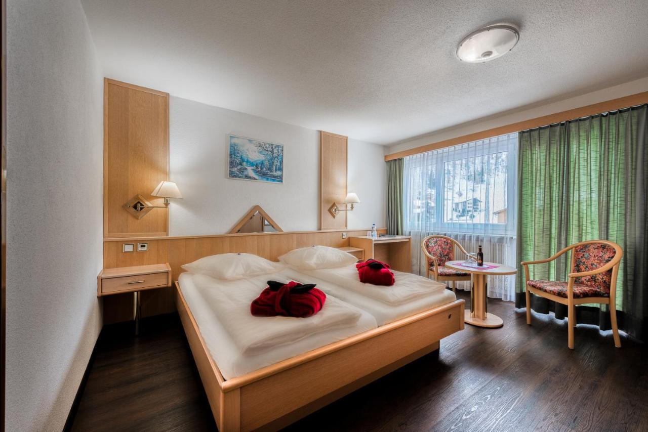 Wellness- Und Schneesporthotel Christiania Saas-Almagell Dış mekan fotoğraf